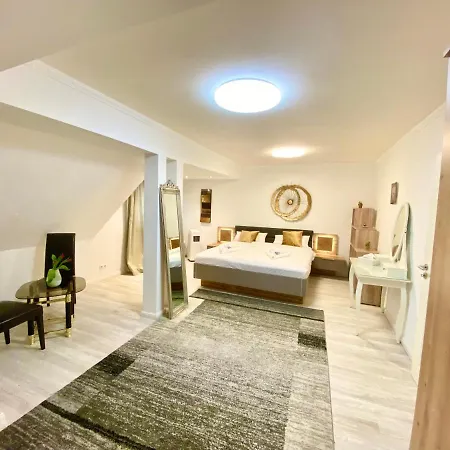 Berlin Sky Apartment *